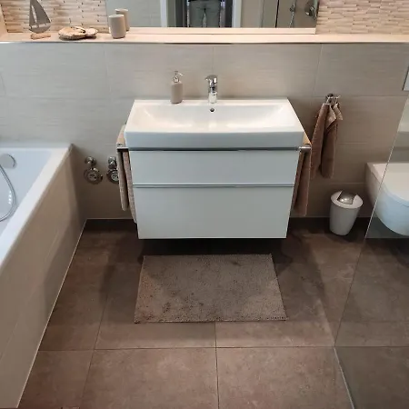 Apartment In Seenaehe *
