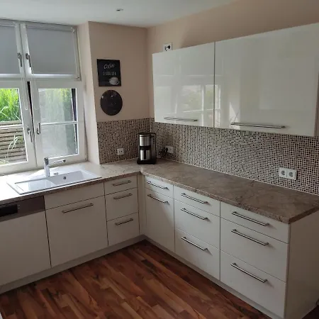 In Seenaehe Апартаменты Нойруппин