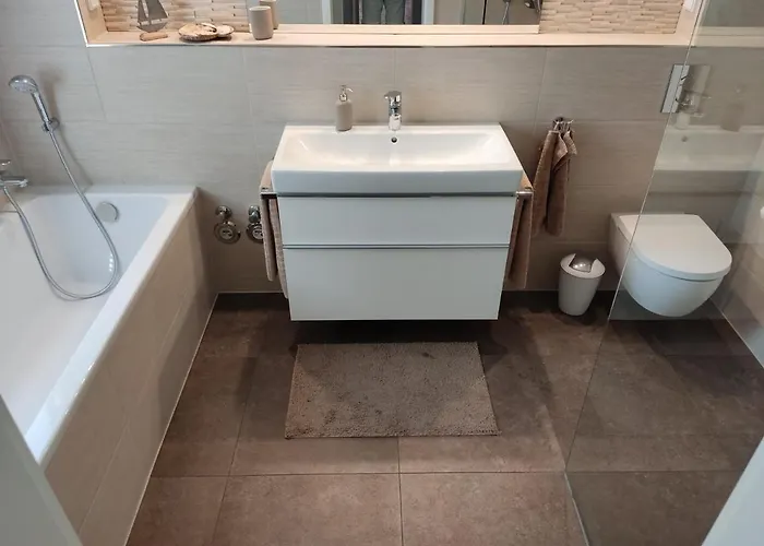 Lejlighed In Seenaehe *